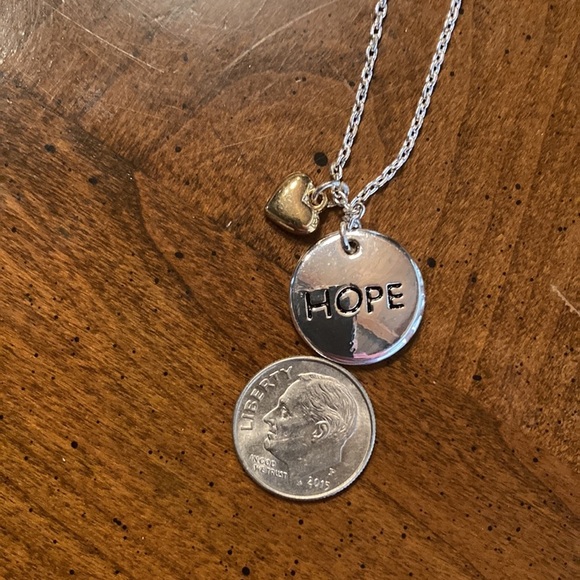 🌸NIB AVON Have Hope/Espoir Necklace - Picture 7 of 13